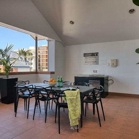 Central Brunswick Apartment Hotel Брисбен Экстерьер фото