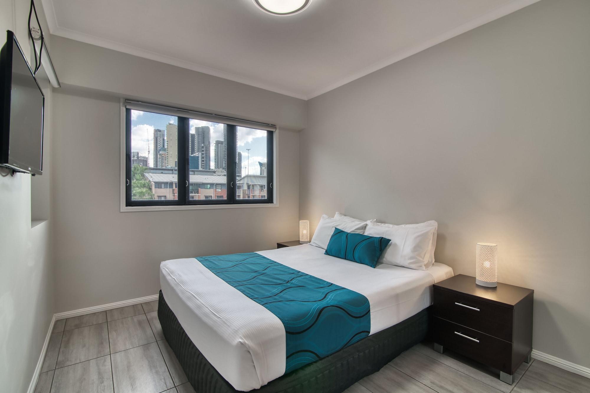 Central Brunswick Apartment Hotel Брисбен Экстерьер фото